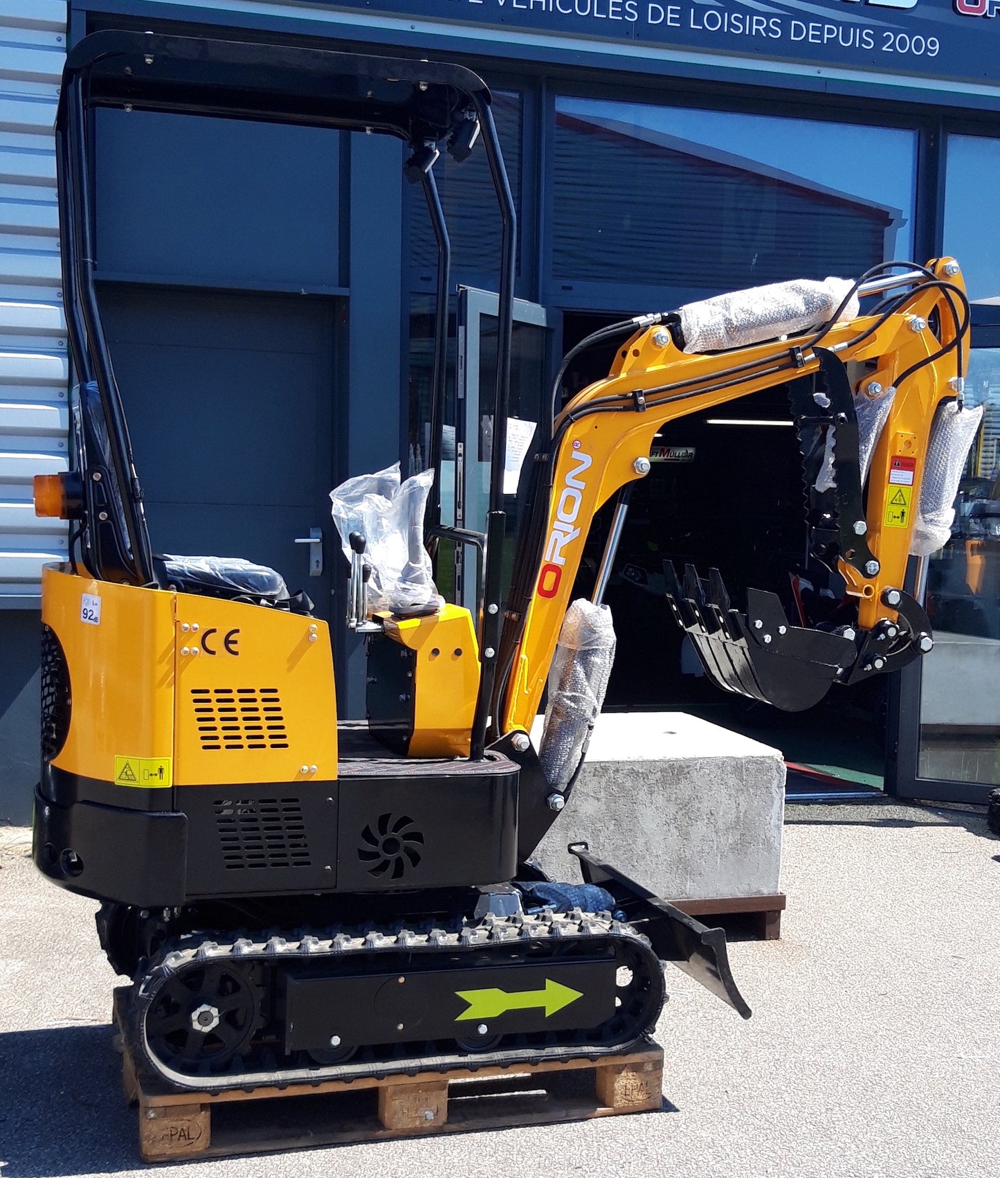 Mini-pelle 1 tonne DM10 ORION