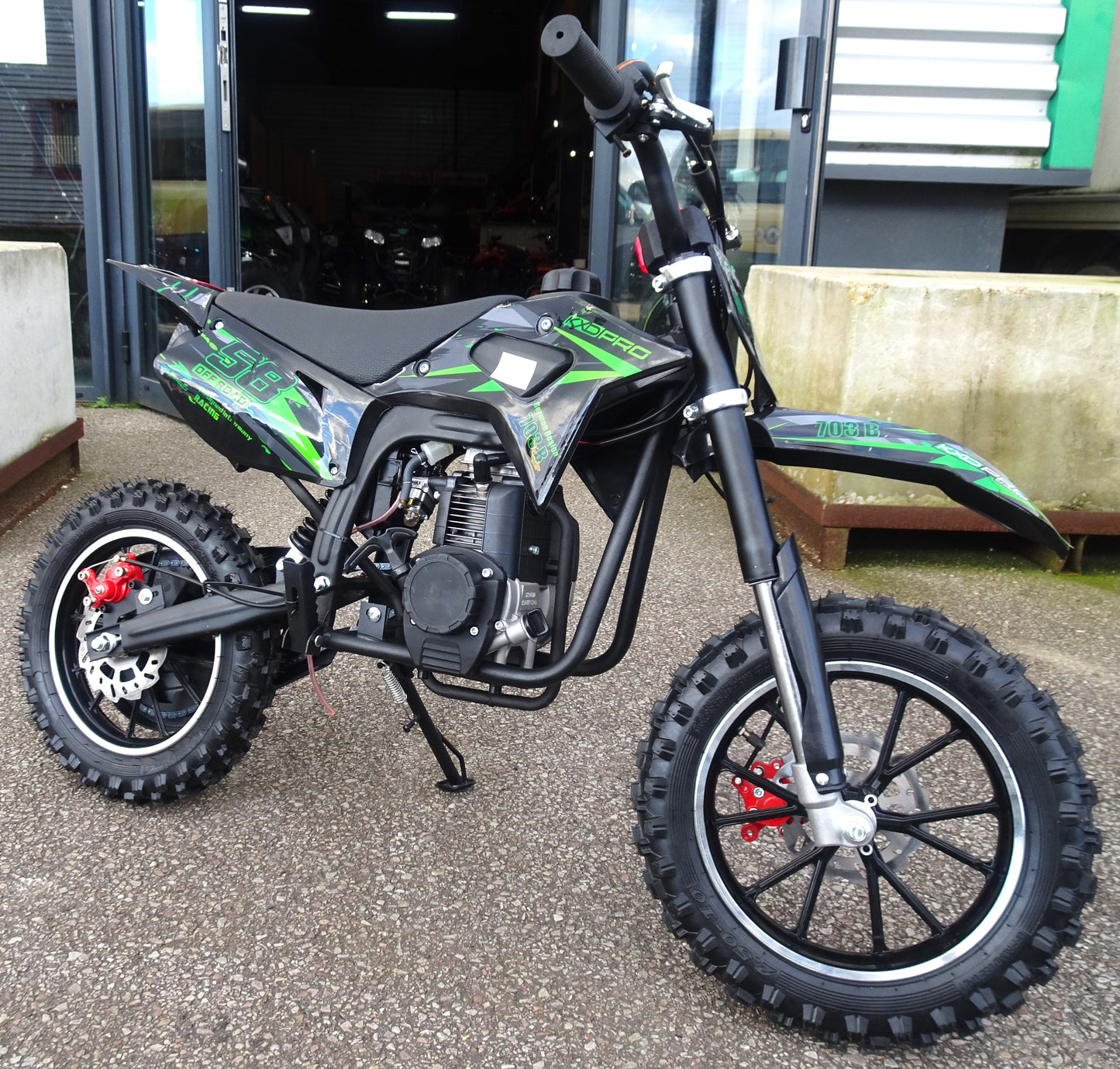 Moto enfant 49cc 4 temps