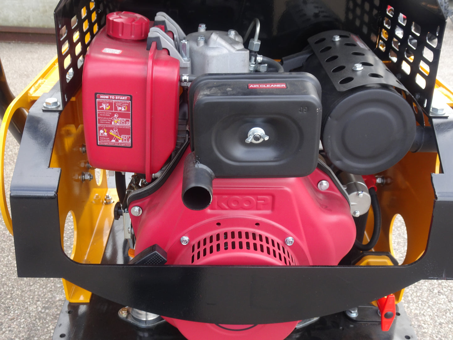 Mini-pelle 850kg ORION DM9