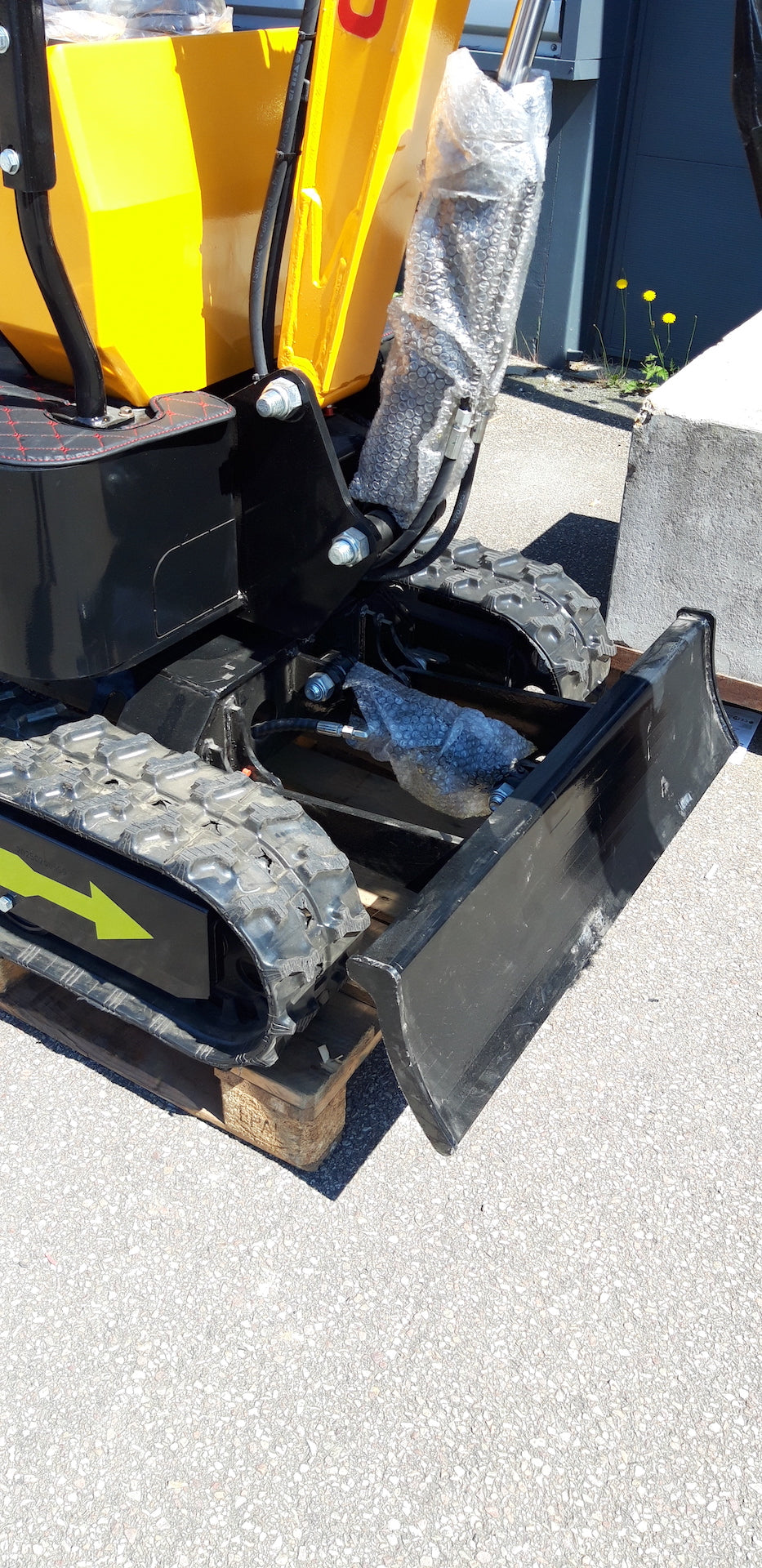 Mini-pelle 1 tonne DM10 ORION