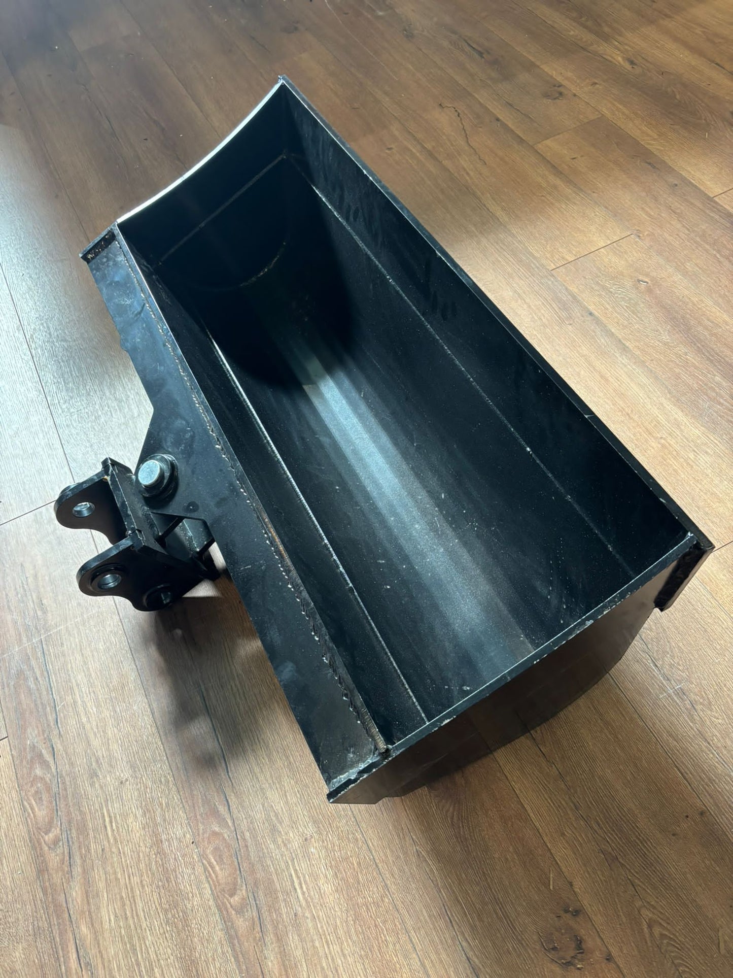 Godet de curage orientable hydraulique  80 cm